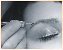 permanentní make-up obočí